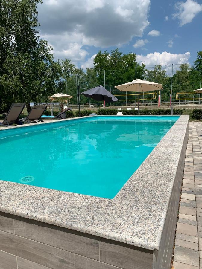 Mohacsi Wellness Vendeghaz Es Lovasklub Hotel Buitenkant foto