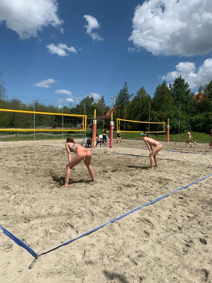 Mohacsi Wellness Vendeghaz Es Lovasklub Hotel Buitenkant foto