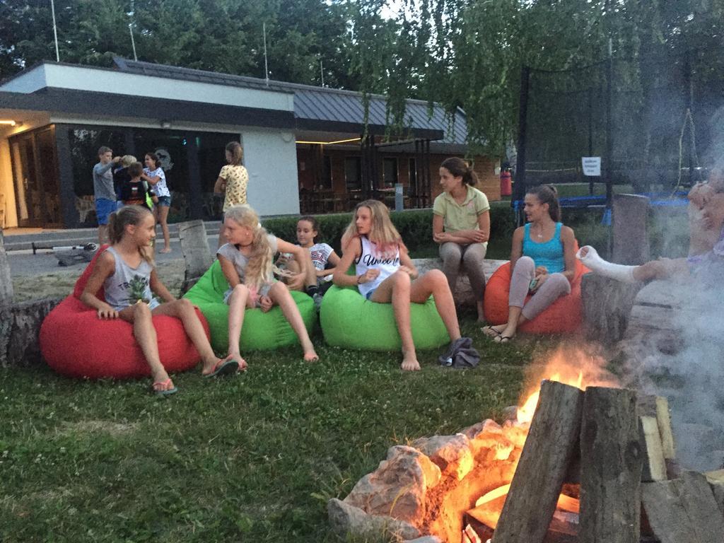 Mohacsi Wellness Vendeghaz Es Lovasklub Hotel Buitenkant foto