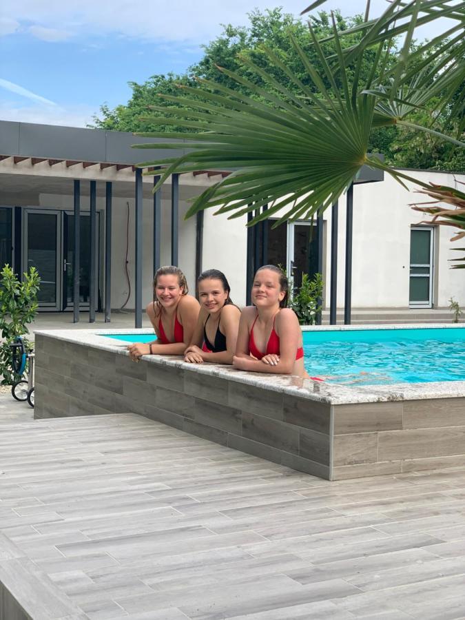 Mohacsi Wellness Vendeghaz Es Lovasklub Hotel Buitenkant foto