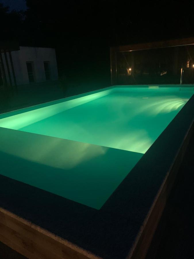 Mohacsi Wellness Vendeghaz Es Lovasklub Hotel Buitenkant foto